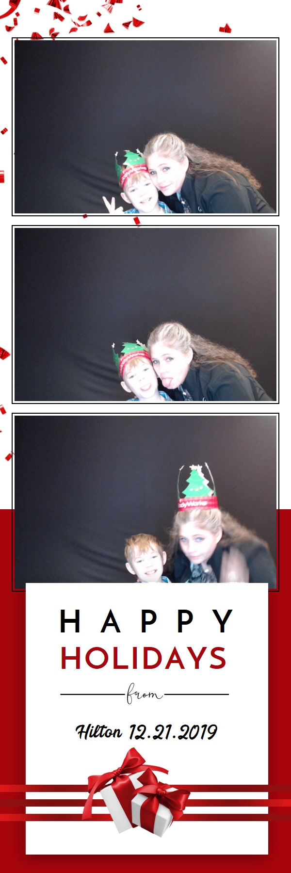 Hilton Holiday Party 2019 | View more photos from the event at gallery.saycheesephotobooth.com/u/SayCheesePhotoBooth/Hilton-Holiday-Party-2019