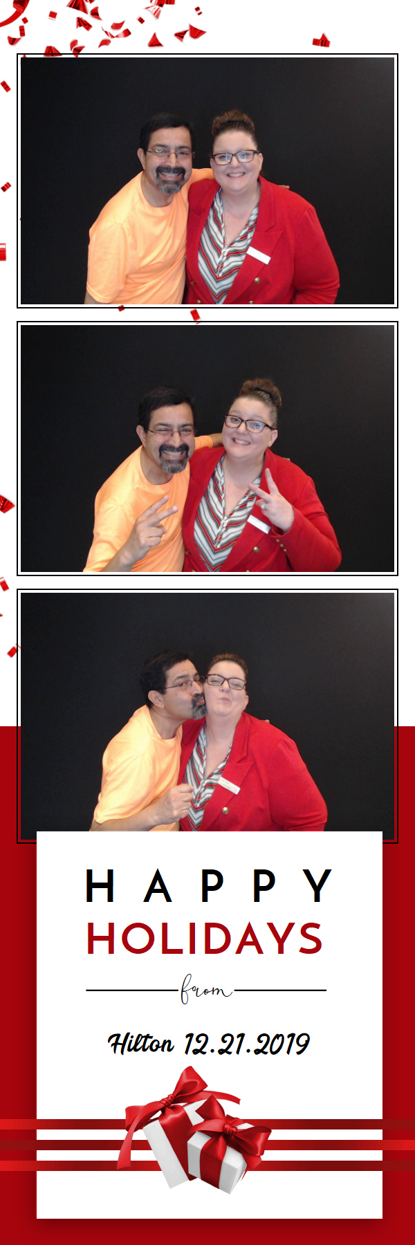 Hilton Holiday Party 2019 | View more photos from the event at gallery.saycheesephotobooth.com/u/SayCheesePhotoBooth/Hilton-Holiday-Party-2019