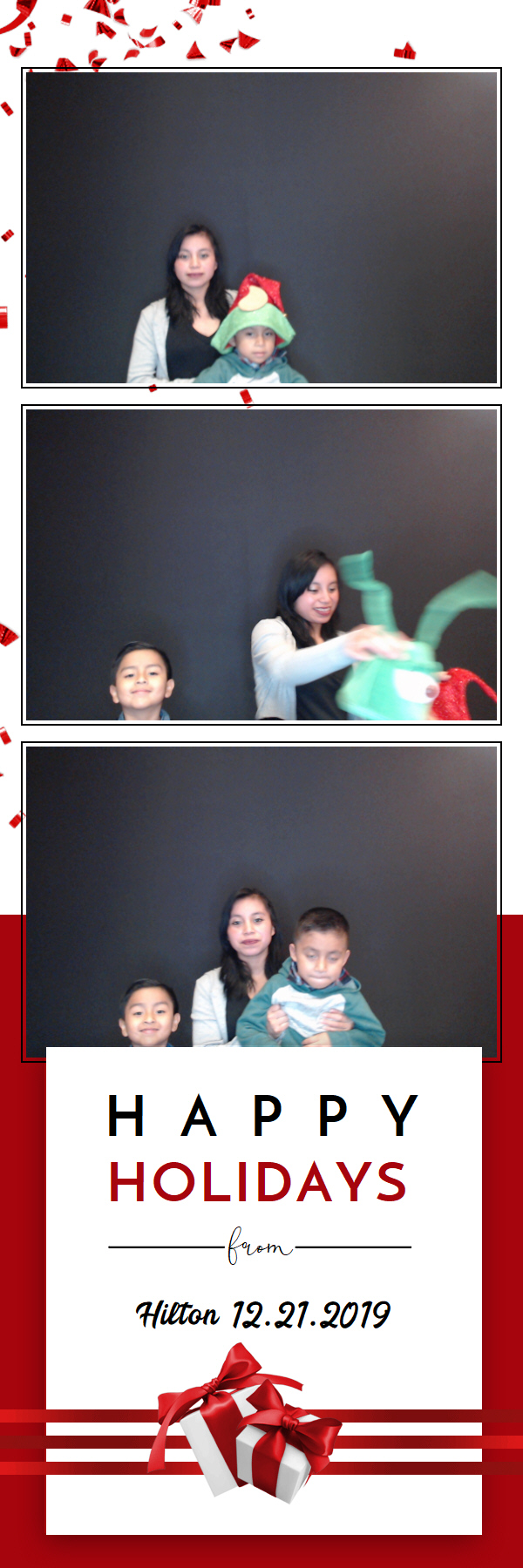 Hilton Holiday Party 2019 | View more photos from the event at gallery.saycheesephotobooth.com/u/SayCheesePhotoBooth/Hilton-Holiday-Party-2019