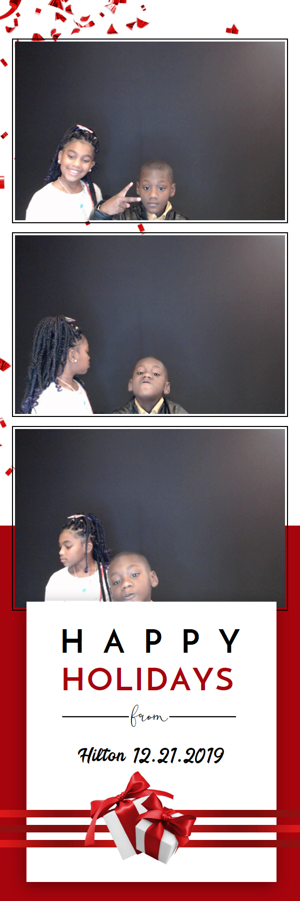 Hilton Holiday Party 2019 | View more photos from the event at gallery.saycheesephotobooth.com/u/SayCheesePhotoBooth/Hilton-Holiday-Party-2019