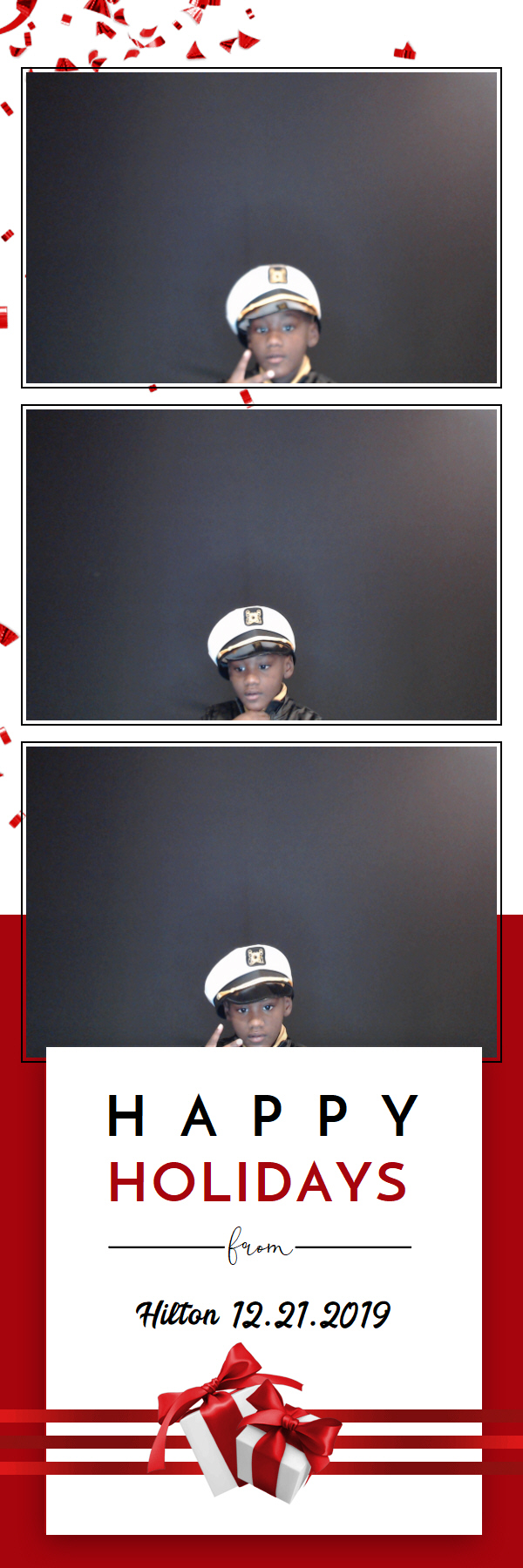 Hilton Holiday Party 2019 | View more photos from the event at gallery.saycheesephotobooth.com/u/SayCheesePhotoBooth/Hilton-Holiday-Party-2019