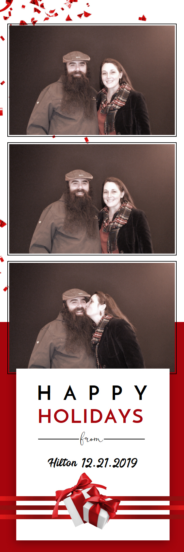 Hilton Holiday Party 2019 | View more photos from the event at gallery.saycheesephotobooth.com/u/SayCheesePhotoBooth/Hilton-Holiday-Party-2019