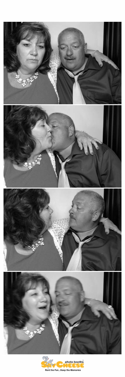 Howe Wedding  | View more photos from the event at gallery.saycheesephotobooth.com/u/SayCheesePhotoBooth/Howe-Wedding
