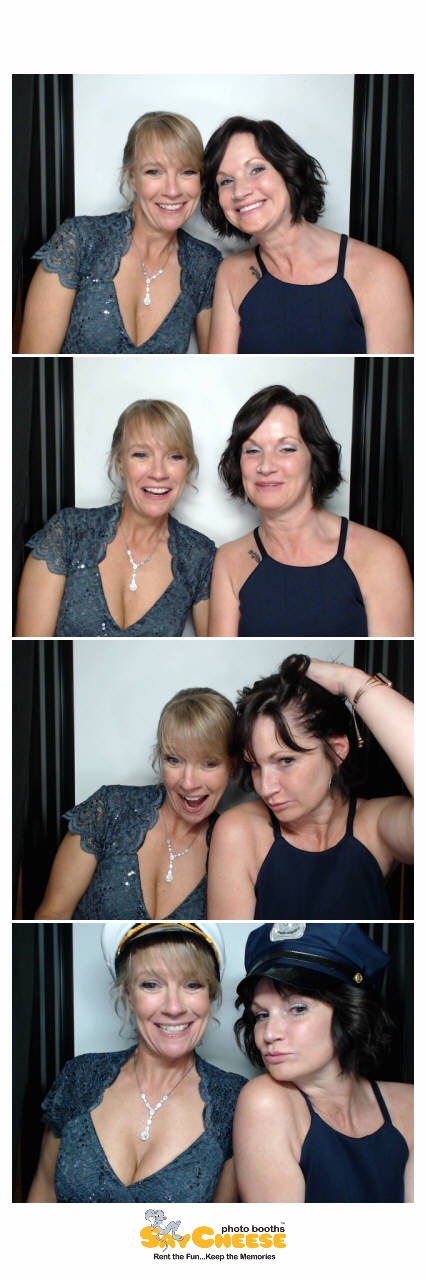 Howe Wedding  | View more photos from the event at gallery.saycheesephotobooth.com/u/SayCheesePhotoBooth/Howe-Wedding
