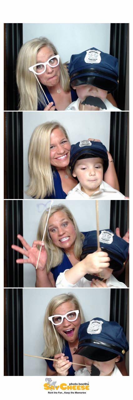 Howe Wedding  | View more photos from the event at gallery.saycheesephotobooth.com/u/SayCheesePhotoBooth/Howe-Wedding