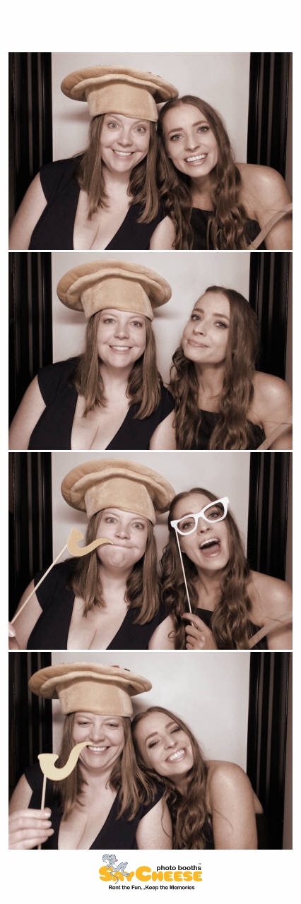 Howe Wedding  | View more photos from the event at gallery.saycheesephotobooth.com/u/SayCheesePhotoBooth/Howe-Wedding