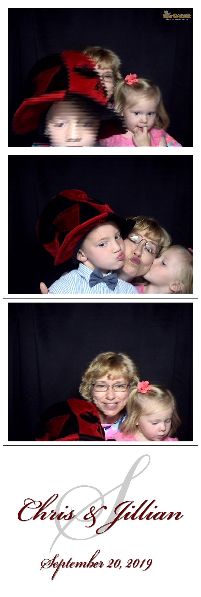 Howell Wedding  | View more photos from the event at gallery.saycheesephotobooth.com/u/SayCheesePhotoBooth/Howell-Wedding