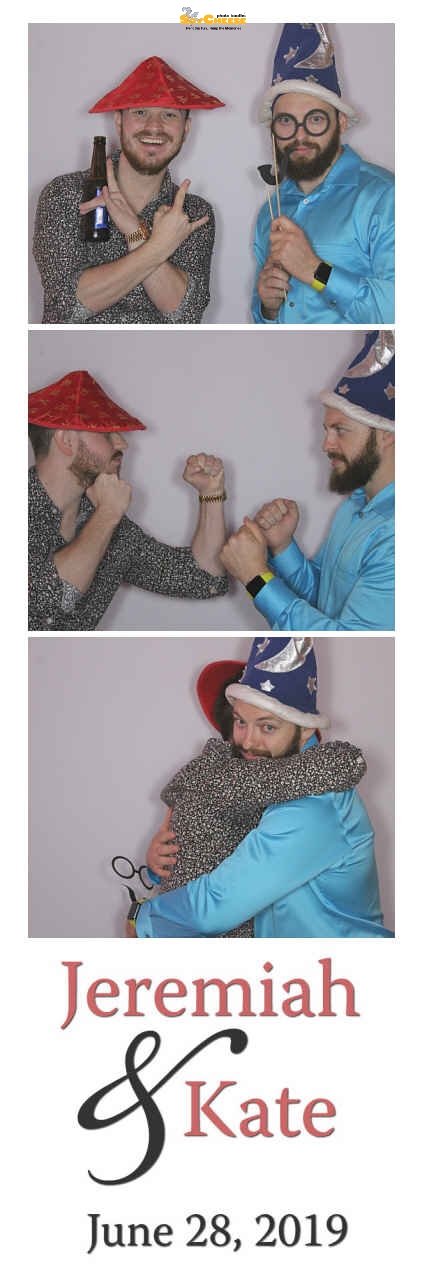Hughes wedding  | View more photos from the event at gallery.saycheesephotobooth.com/u/SayCheesePhotoBooth/Hughes-wedding