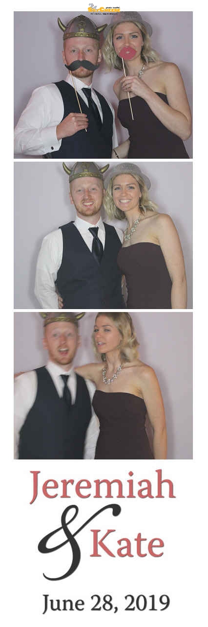 Hughes wedding  | View more photos from the event at gallery.saycheesephotobooth.com/u/SayCheesePhotoBooth/Hughes-wedding