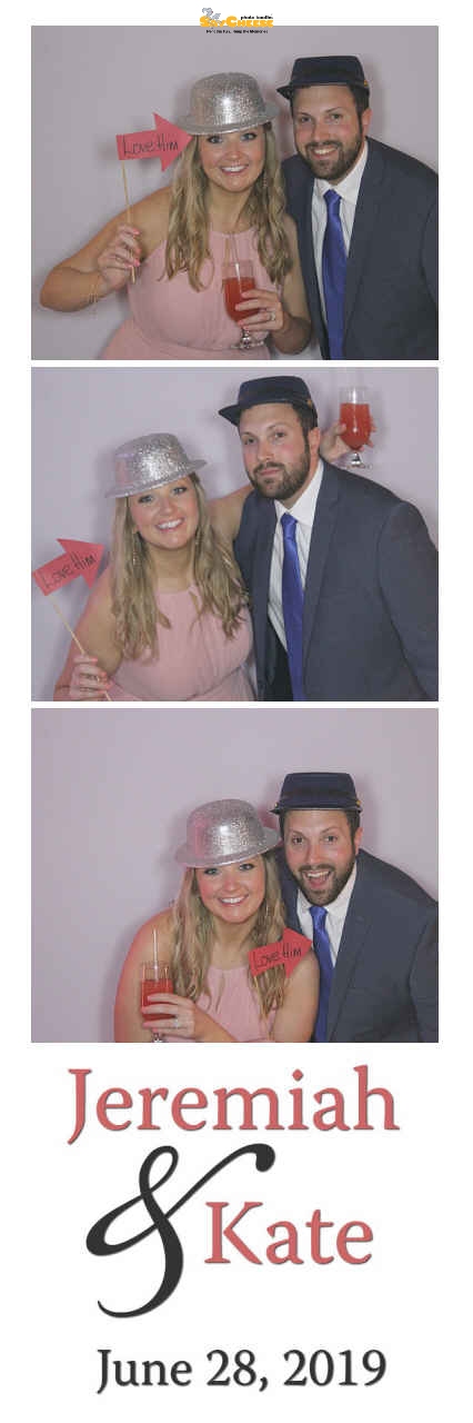 Hughes wedding  | View more photos from the event at gallery.saycheesephotobooth.com/u/SayCheesePhotoBooth/Hughes-wedding