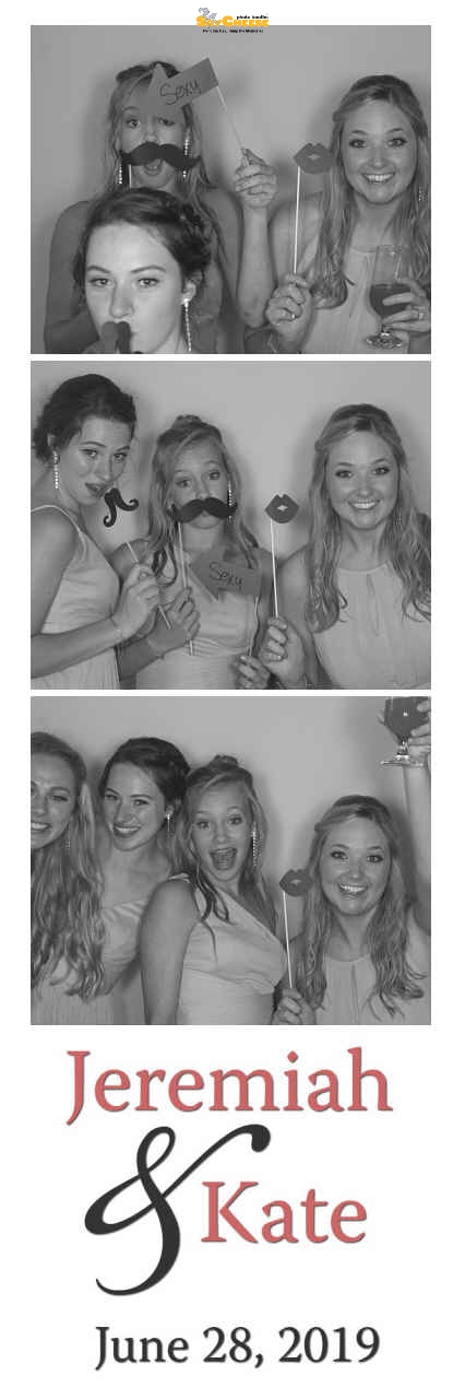 Hughes wedding  | View more photos from the event at gallery.saycheesephotobooth.com/u/SayCheesePhotoBooth/Hughes-wedding