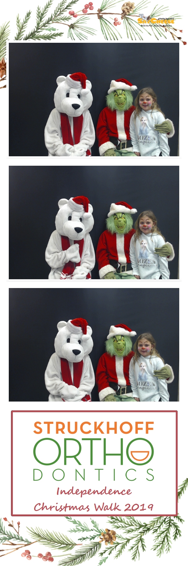 Independence Christmas Walk  | View more photos from the event at gallery.saycheesephotobooth.com/u/SayCheesePhotoBooth/Independence-Christmas-Walk