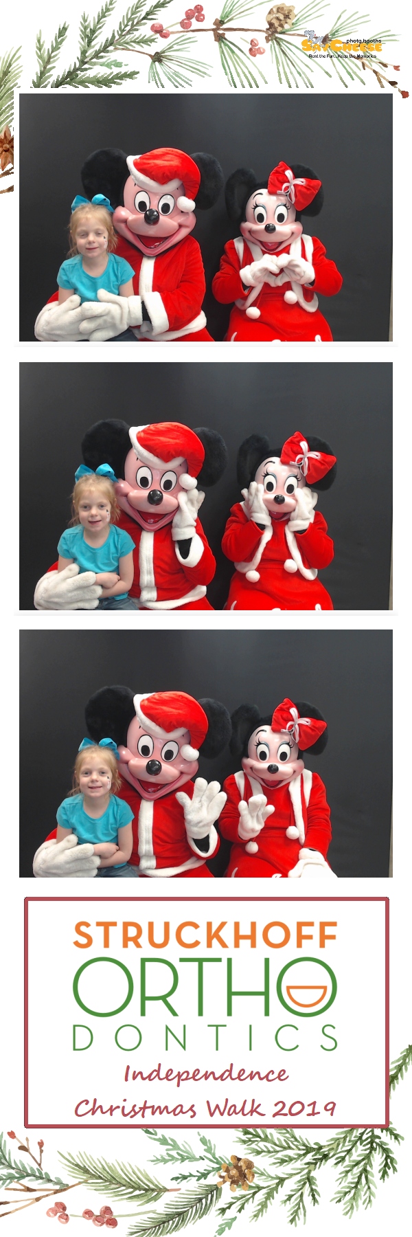 Independence Christmas Walk  | View more photos from the event at gallery.saycheesephotobooth.com/u/SayCheesePhotoBooth/Independence-Christmas-Walk