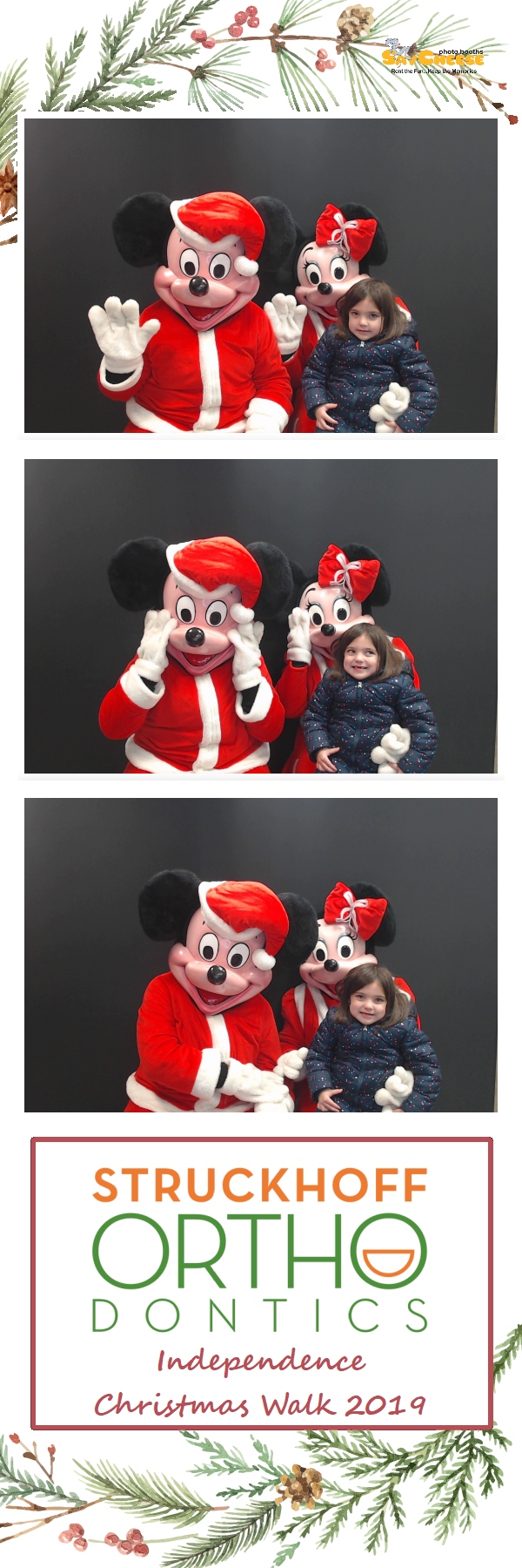 Independence Christmas Walk  | View more photos from the event at gallery.saycheesephotobooth.com/u/SayCheesePhotoBooth/Independence-Christmas-Walk