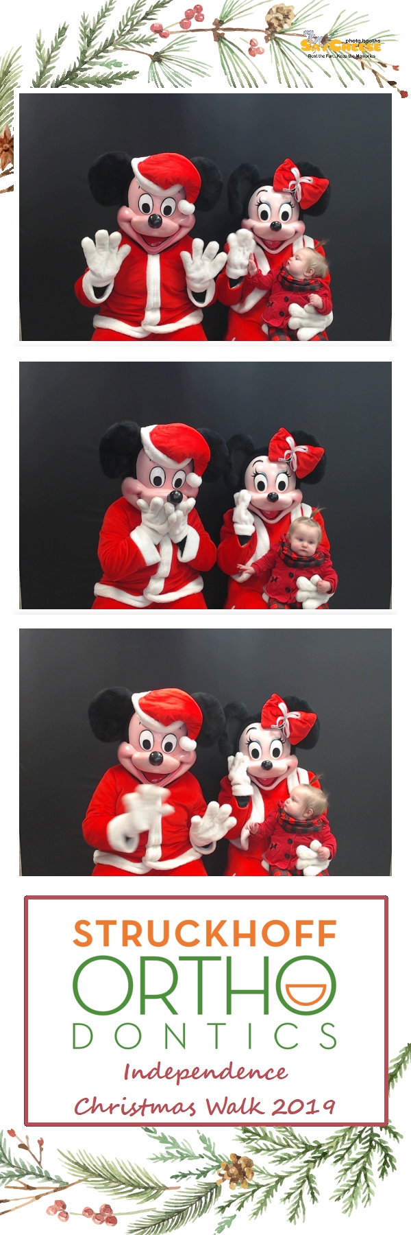 Independence Christmas Walk  | View more photos from the event at gallery.saycheesephotobooth.com/u/SayCheesePhotoBooth/Independence-Christmas-Walk