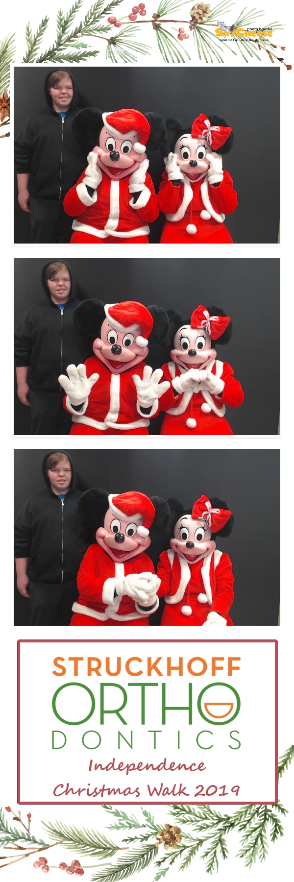 Independence Christmas Walk  | View more photos from the event at gallery.saycheesephotobooth.com/u/SayCheesePhotoBooth/Independence-Christmas-Walk