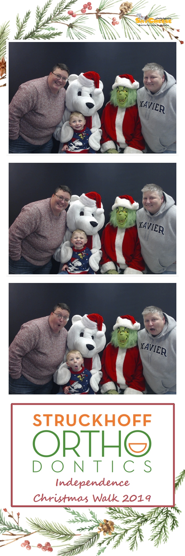 Independence Christmas Walk  | View more photos from the event at gallery.saycheesephotobooth.com/u/SayCheesePhotoBooth/Independence-Christmas-Walk