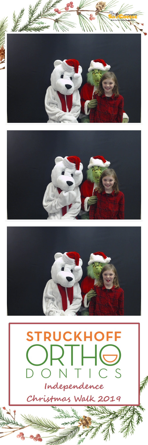Independence Christmas Walk  | View more photos from the event at gallery.saycheesephotobooth.com/u/SayCheesePhotoBooth/Independence-Christmas-Walk