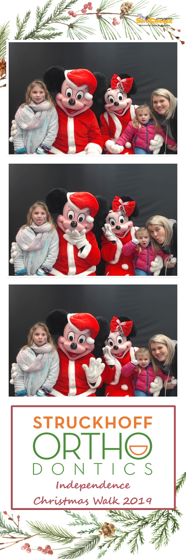 Independence Christmas Walk  | View more photos from the event at gallery.saycheesephotobooth.com/u/SayCheesePhotoBooth/Independence-Christmas-Walk