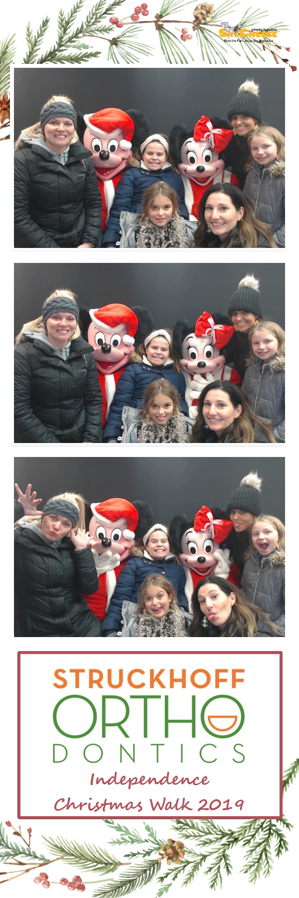 Independence Christmas Walk  | View more photos from the event at gallery.saycheesephotobooth.com/u/SayCheesePhotoBooth/Independence-Christmas-Walk