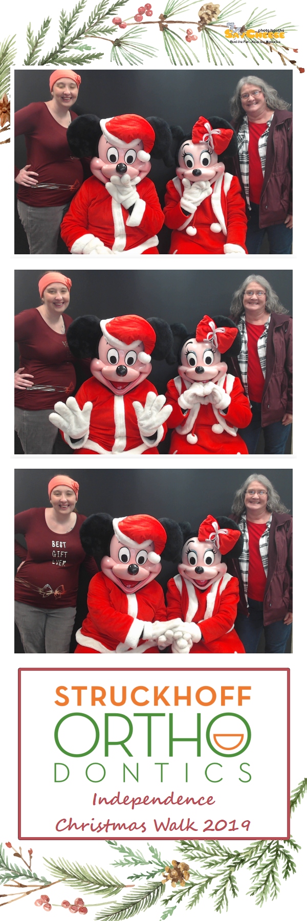 Independence Christmas Walk  | View more photos from the event at gallery.saycheesephotobooth.com/u/SayCheesePhotoBooth/Independence-Christmas-Walk