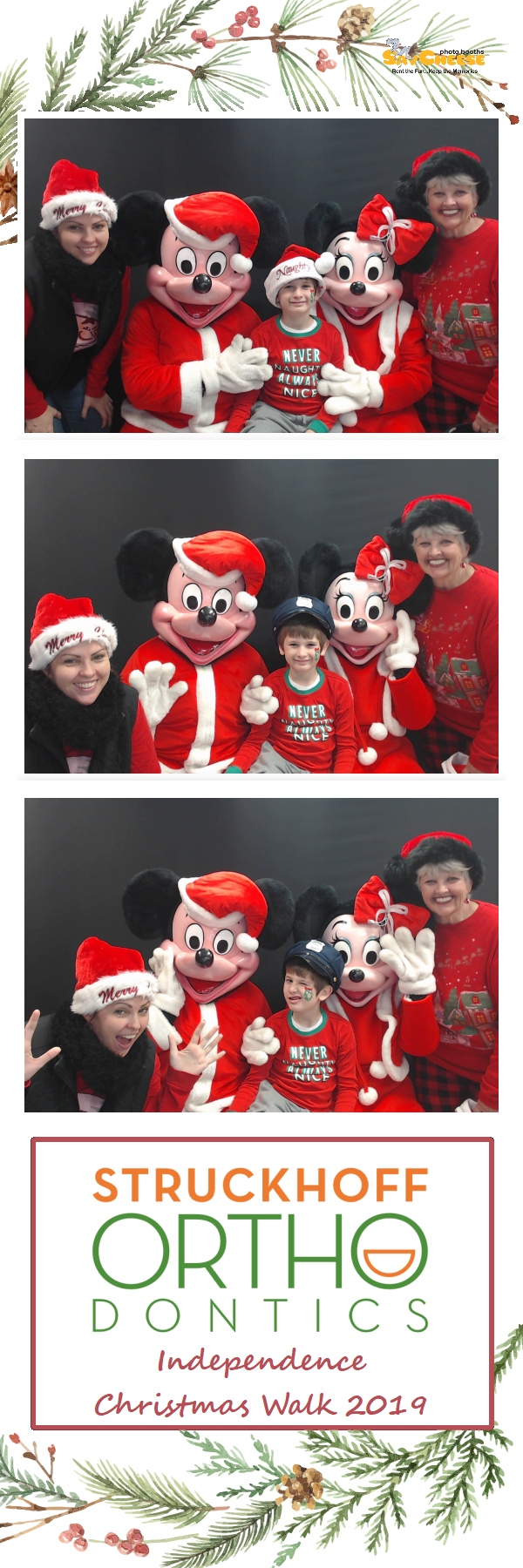Independence Christmas Walk  | View more photos from the event at gallery.saycheesephotobooth.com/u/SayCheesePhotoBooth/Independence-Christmas-Walk