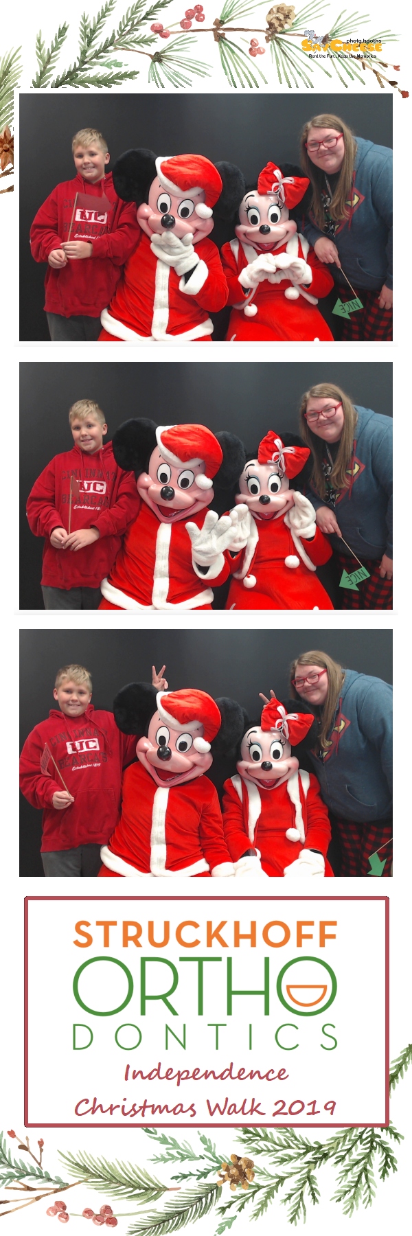 Independence Christmas Walk  | View more photos from the event at gallery.saycheesephotobooth.com/u/SayCheesePhotoBooth/Independence-Christmas-Walk