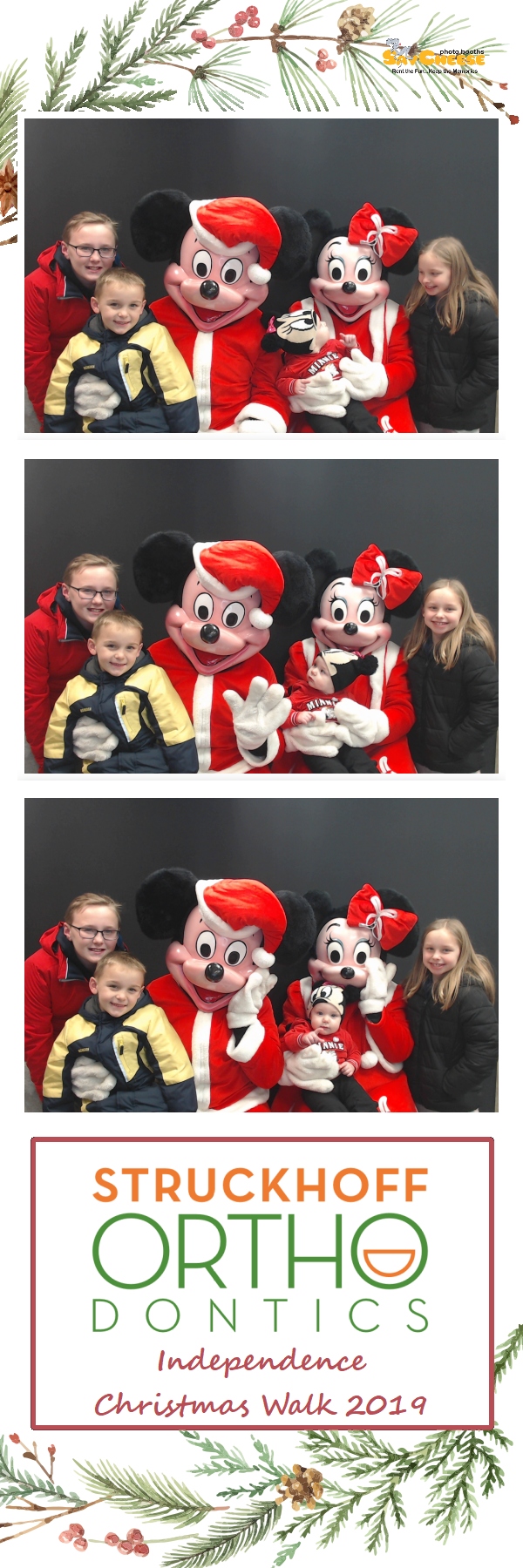 Independence Christmas Walk  | View more photos from the event at gallery.saycheesephotobooth.com/u/SayCheesePhotoBooth/Independence-Christmas-Walk