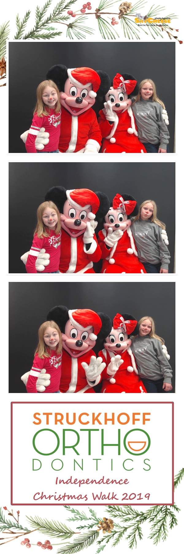 Independence Christmas Walk  | View more photos from the event at gallery.saycheesephotobooth.com/u/SayCheesePhotoBooth/Independence-Christmas-Walk