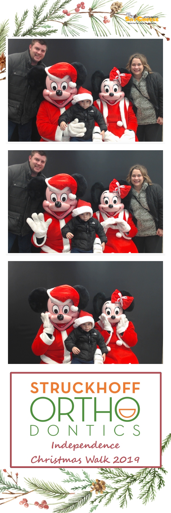 Independence Christmas Walk  | View more photos from the event at gallery.saycheesephotobooth.com/u/SayCheesePhotoBooth/Independence-Christmas-Walk
