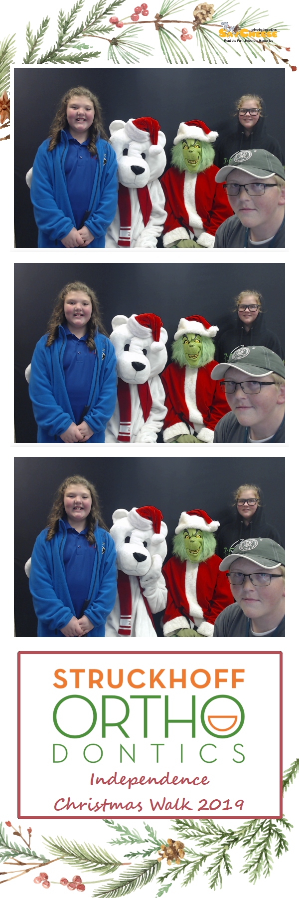 Independence Christmas Walk  | View more photos from the event at gallery.saycheesephotobooth.com/u/SayCheesePhotoBooth/Independence-Christmas-Walk