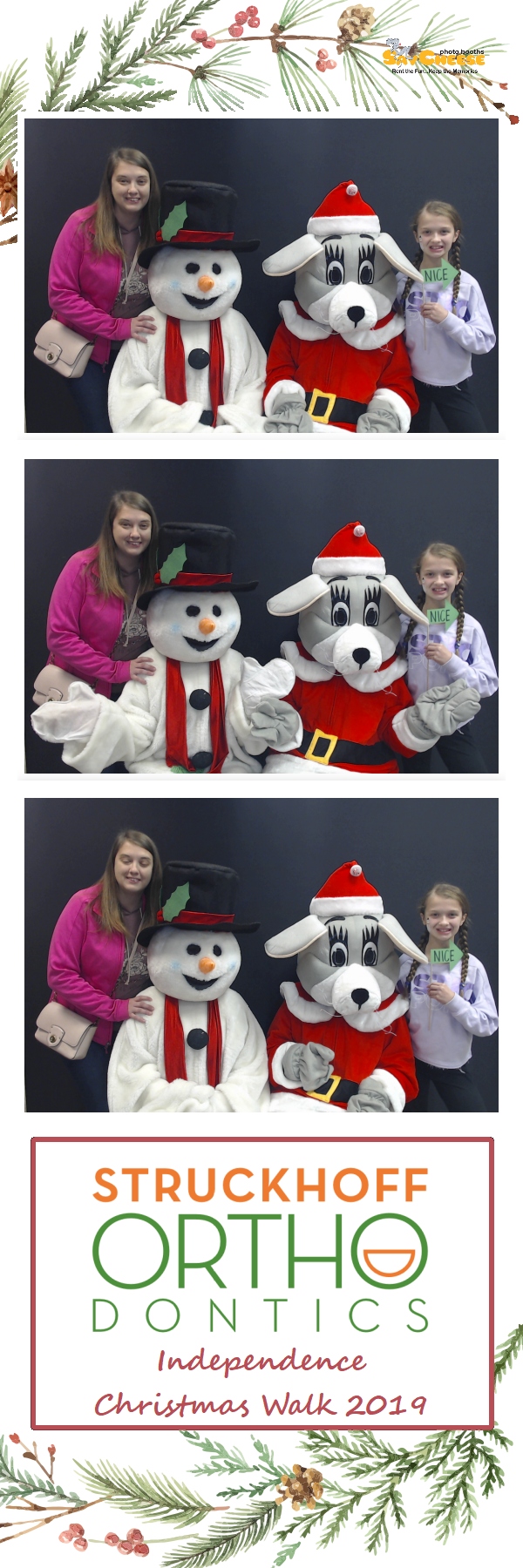 Independence Christmas Walk  | View more photos from the event at gallery.saycheesephotobooth.com/u/SayCheesePhotoBooth/Independence-Christmas-Walk