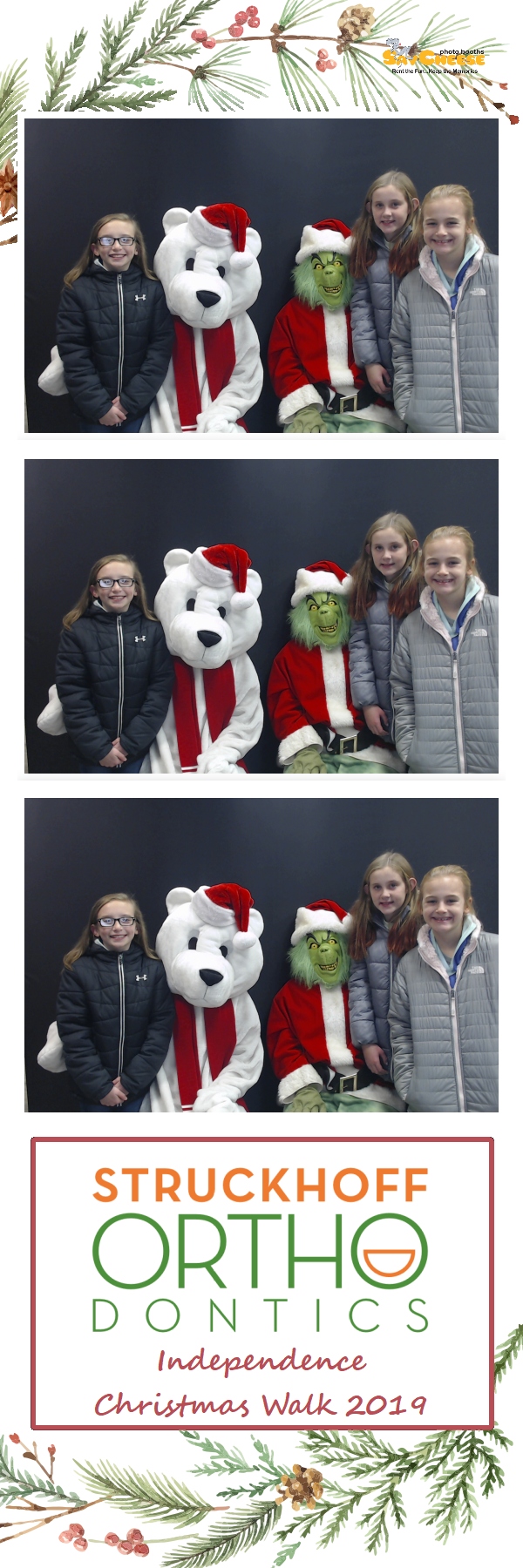 Independence Christmas Walk  | View more photos from the event at gallery.saycheesephotobooth.com/u/SayCheesePhotoBooth/Independence-Christmas-Walk
