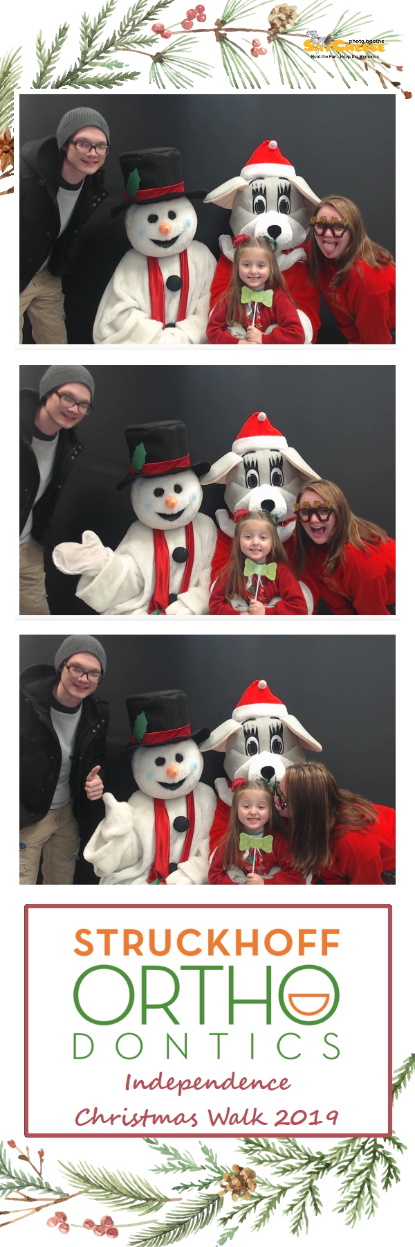 Independence Christmas Walk  | View more photos from the event at gallery.saycheesephotobooth.com/u/SayCheesePhotoBooth/Independence-Christmas-Walk