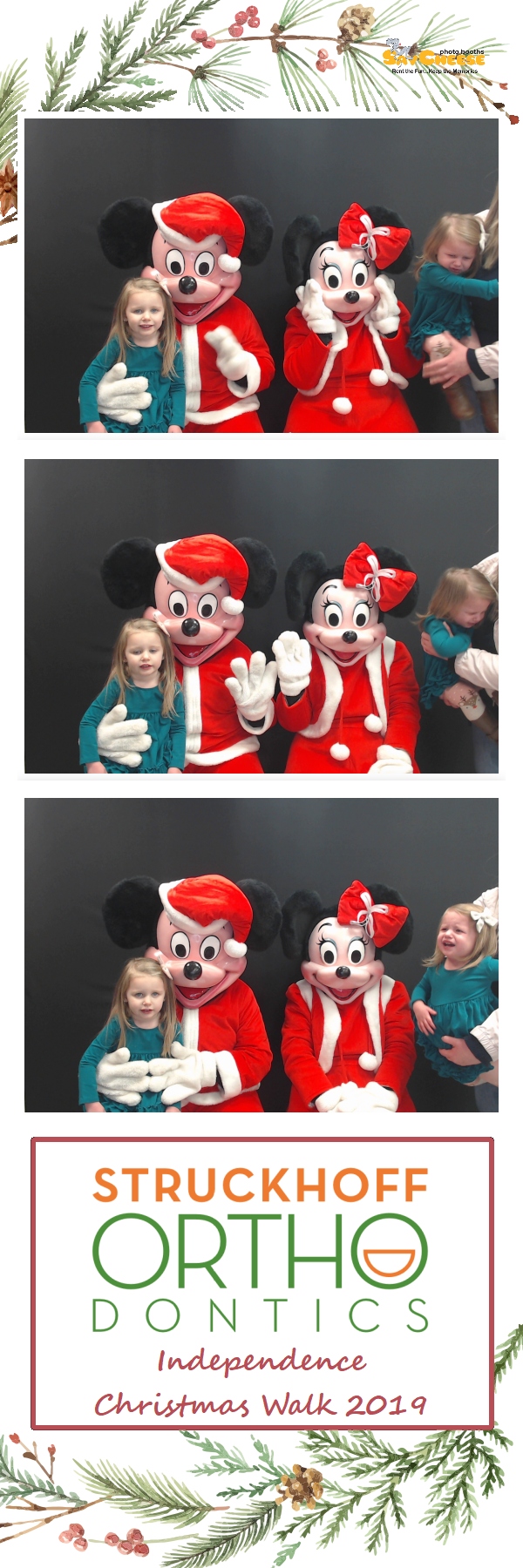Independence Christmas Walk  | View more photos from the event at gallery.saycheesephotobooth.com/u/SayCheesePhotoBooth/Independence-Christmas-Walk