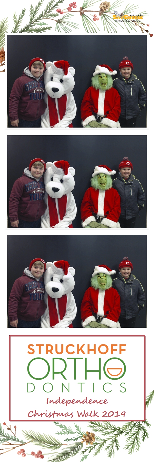 Independence Christmas Walk  | View more photos from the event at gallery.saycheesephotobooth.com/u/SayCheesePhotoBooth/Independence-Christmas-Walk