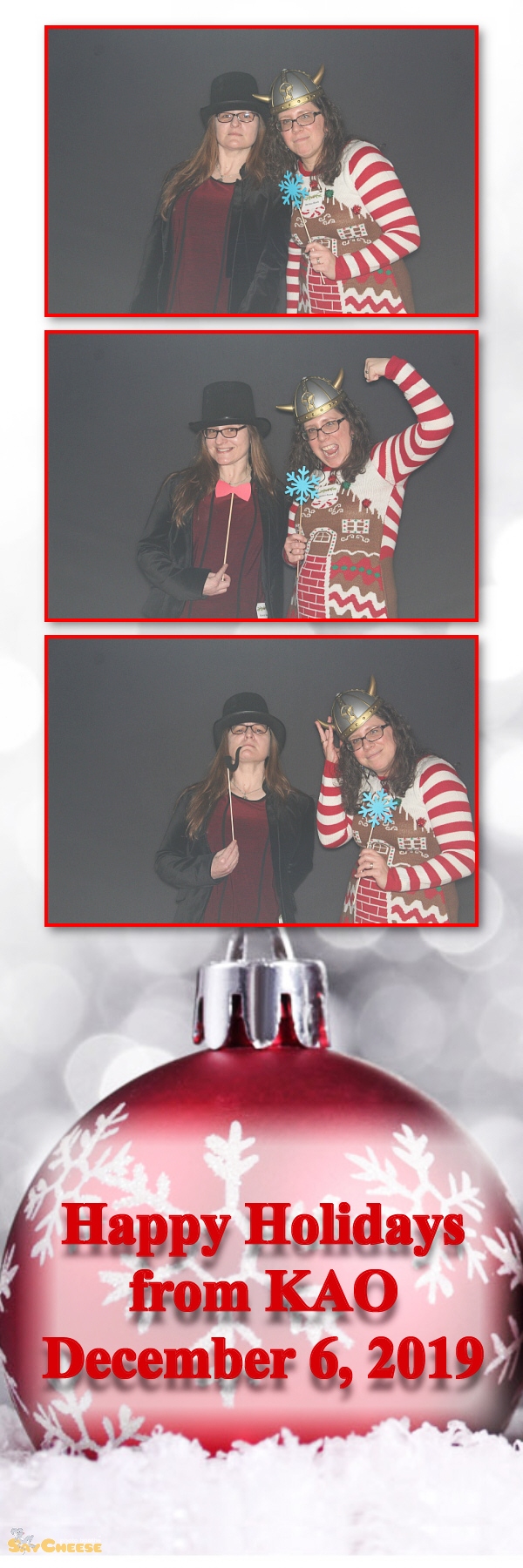 KAO Holiday Party  | View more photos from the event at gallery.saycheesephotobooth.com/u/SayCheesePhotoBooth/KAO-Holiday-Party