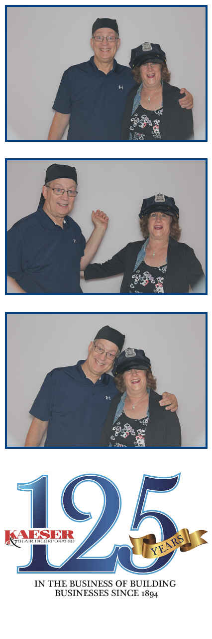 Kaeser & Blair  | View more photos from the event at gallery.saycheesephotobooth.com/u/SayCheesePhotoBooth/Kaeser-Blair