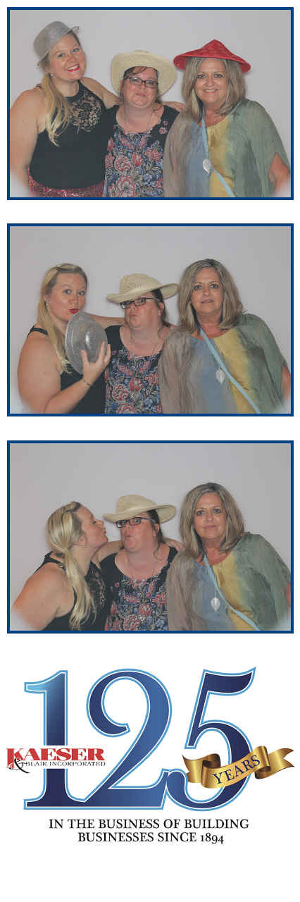 Kaeser & Blair  | View more photos from the event at gallery.saycheesephotobooth.com/u/SayCheesePhotoBooth/Kaeser-Blair