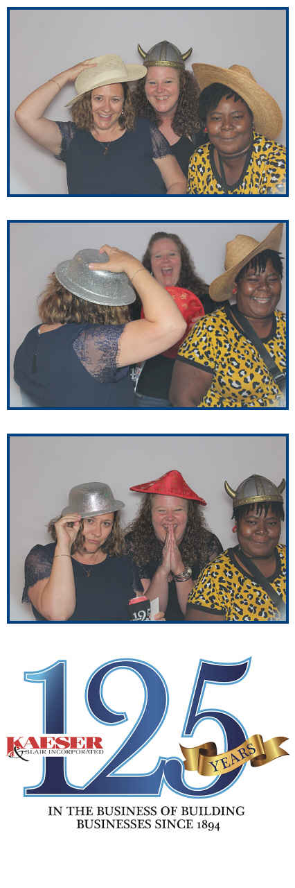 Kaeser & Blair  | View more photos from the event at gallery.saycheesephotobooth.com/u/SayCheesePhotoBooth/Kaeser-Blair