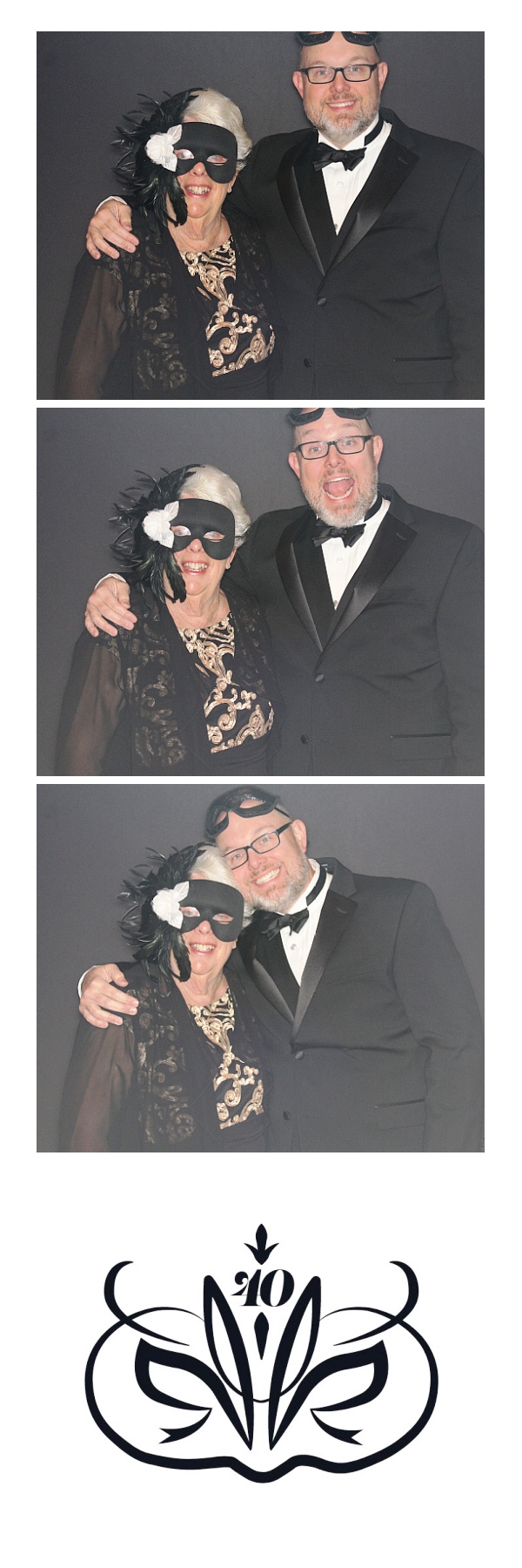 Kelly & Krista's 40th! | View more photos from the event at gallery.saycheesephotobooth.com/u/SayCheesePhotoBooth/Kelly-Kristas-40th