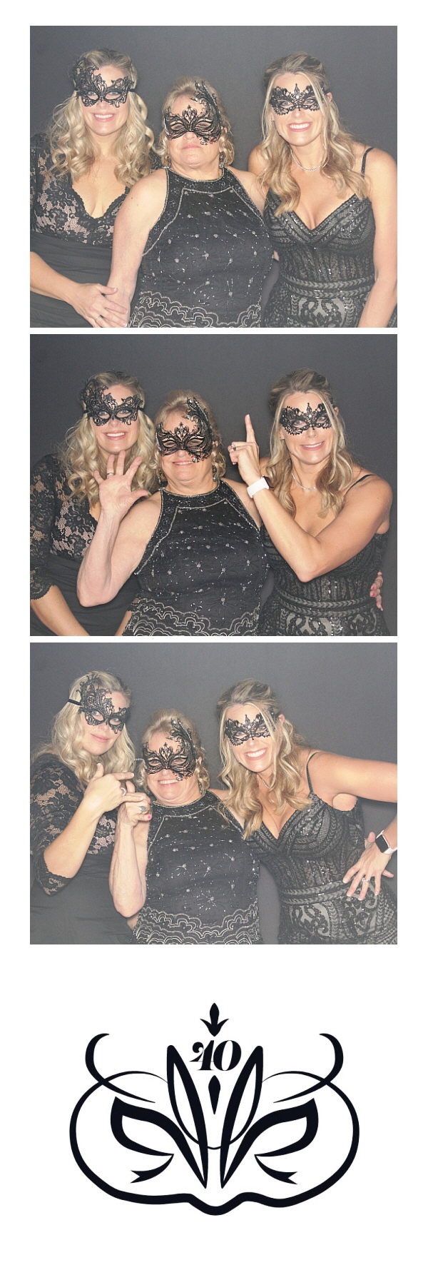 Kelly & Krista's 40th! | View more photos from the event at gallery.saycheesephotobooth.com/u/SayCheesePhotoBooth/Kelly-Kristas-40th