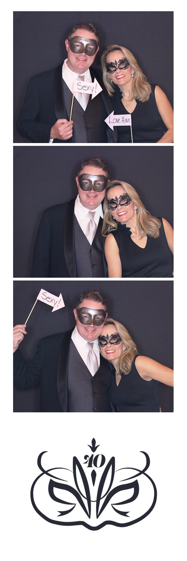 Kelly & Krista's 40th! | View more photos from the event at gallery.saycheesephotobooth.com/u/SayCheesePhotoBooth/Kelly-Kristas-40th