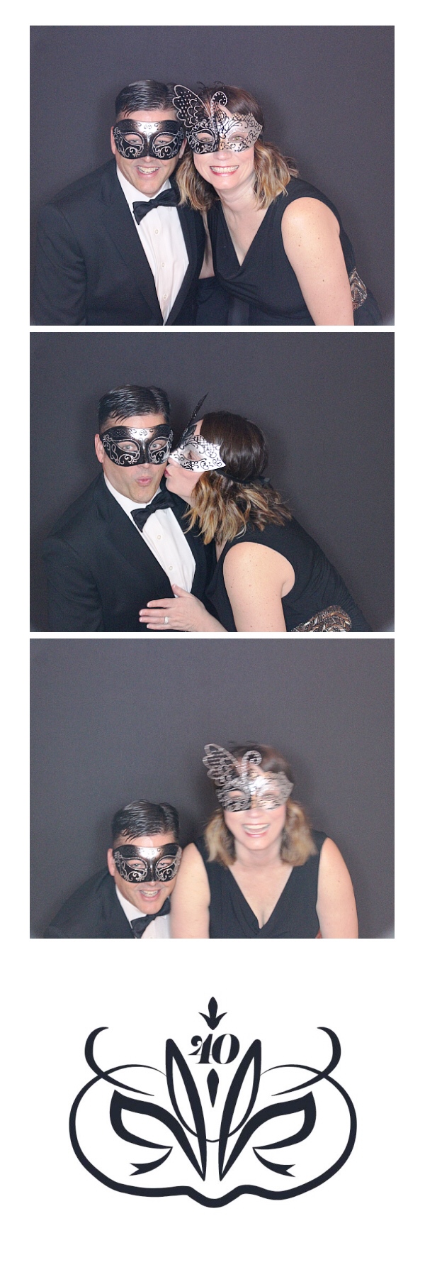 Kelly & Krista's 40th! | View more photos from the event at gallery.saycheesephotobooth.com/u/SayCheesePhotoBooth/Kelly-Kristas-40th