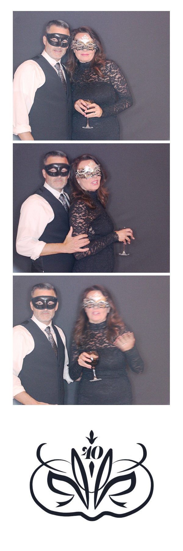 Kelly & Krista's 40th! | View more photos from the event at gallery.saycheesephotobooth.com/u/SayCheesePhotoBooth/Kelly-Kristas-40th
