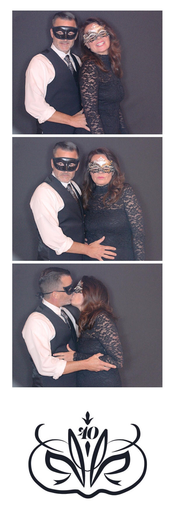 Kelly & Krista's 40th! | View more photos from the event at gallery.saycheesephotobooth.com/u/SayCheesePhotoBooth/Kelly-Kristas-40th