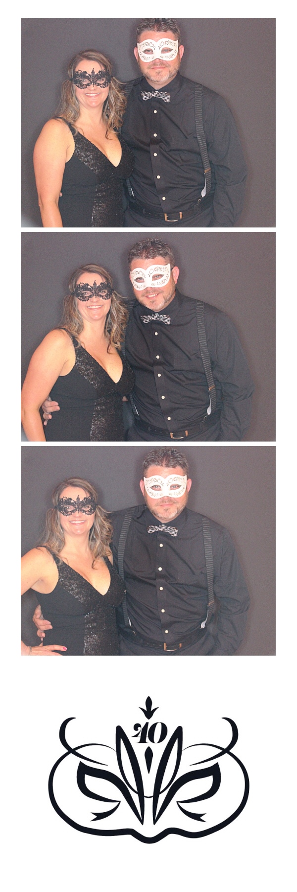 Kelly & Krista's 40th! | View more photos from the event at gallery.saycheesephotobooth.com/u/SayCheesePhotoBooth/Kelly-Kristas-40th
