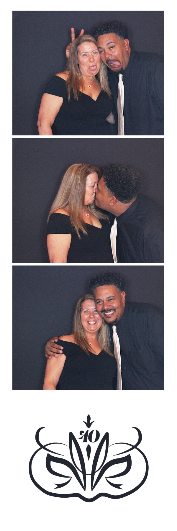 Kelly & Krista's 40th! | View more photos from the event at gallery.saycheesephotobooth.com/u/SayCheesePhotoBooth/Kelly-Kristas-40th