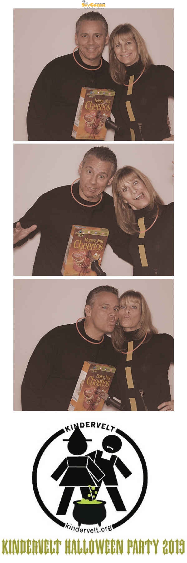 Kindervelt  | View more photos from the event at gallery.saycheesephotobooth.com/u/SayCheesePhotoBooth/Kindervelt
