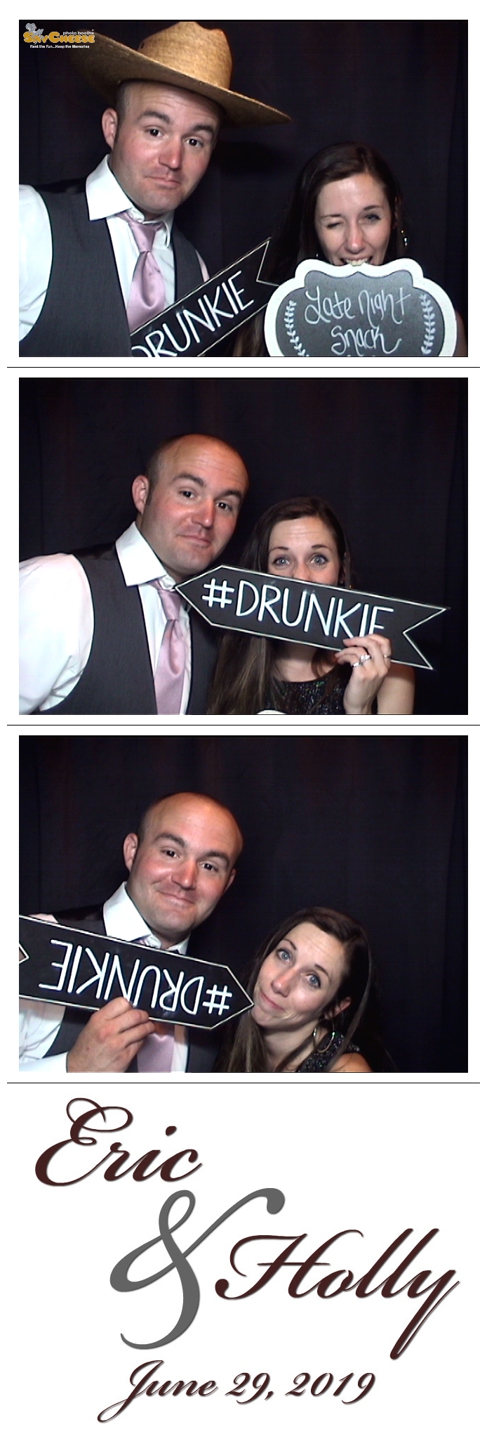 Kleiner wedding  | View more photos from the event at gallery.saycheesephotobooth.com/u/SayCheesePhotoBooth/Kleiner-wedding